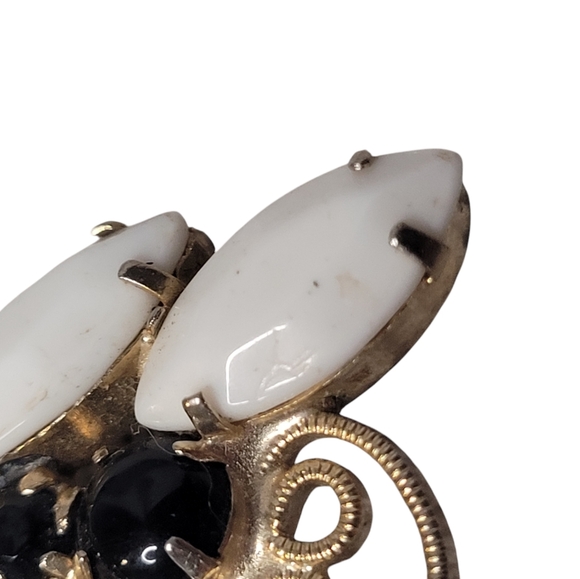 Vintage Black White Pin Brooch - Picture 4 of 8